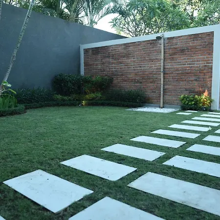 Haneirich Bali Villa Canggu  Exterior photo